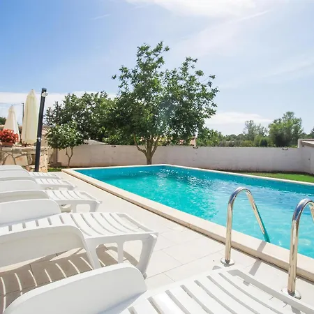 Tatil Evi Stunning In With Private Swimming Pool, Be Inside Or Outside