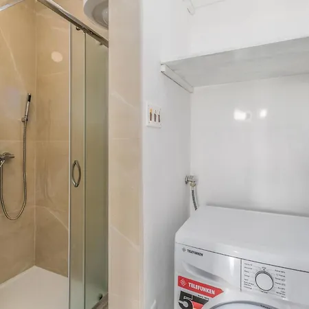 Awesome Home In Segotici * Segotici